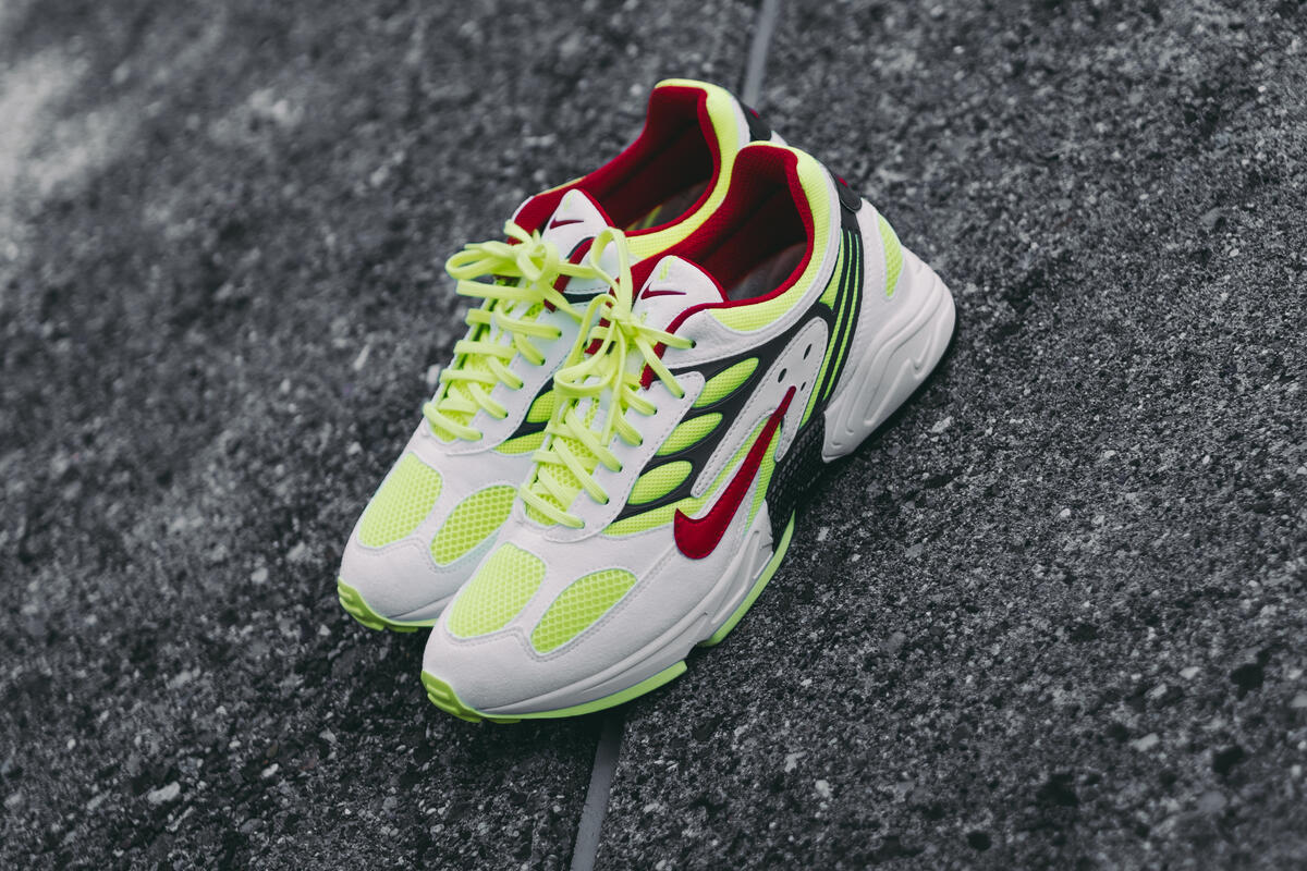 NIKE  / AIR GHOSTRACER AT5410-100　28.5新品 Nike Air Ghost Racer 